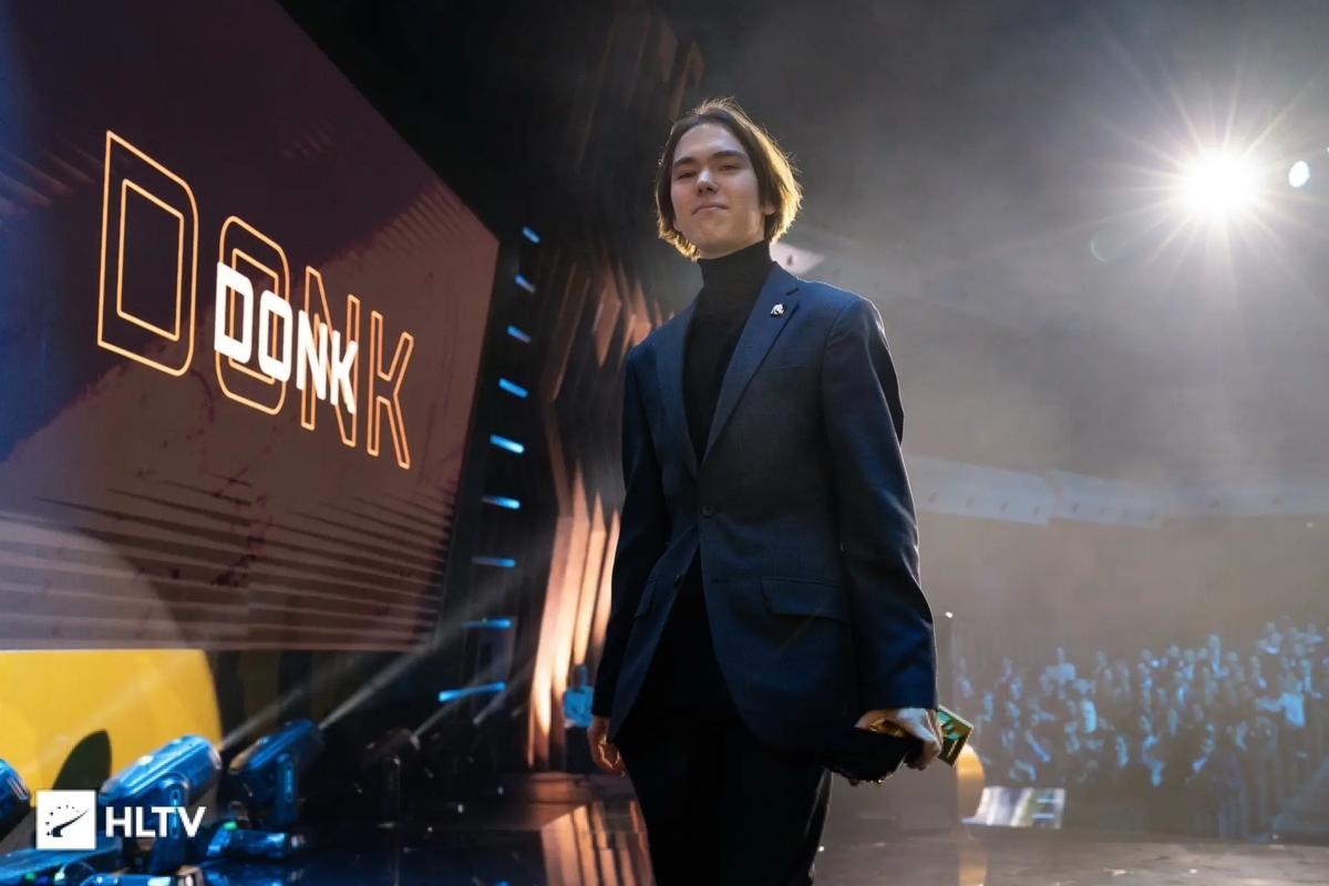 Zonic阿卡丽切麻微笑 雨凡烬架狙狂杀 PYL队1-0微笑队